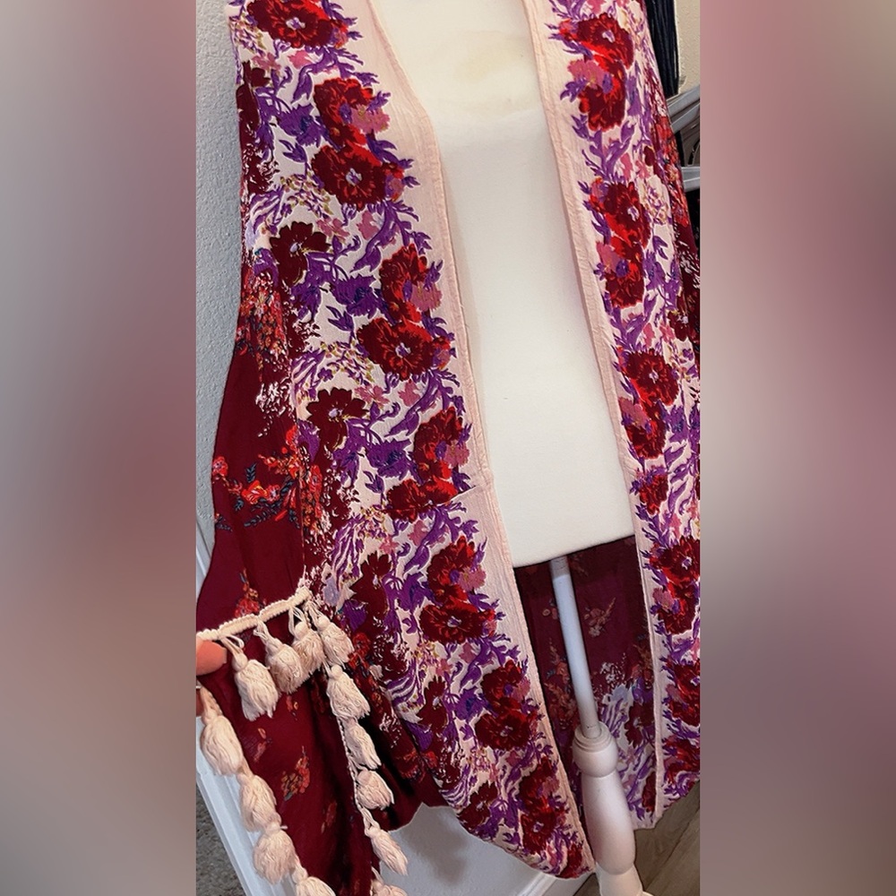 Free people Bali wrapped in blooms fringe kimono - Picture 4 of 6